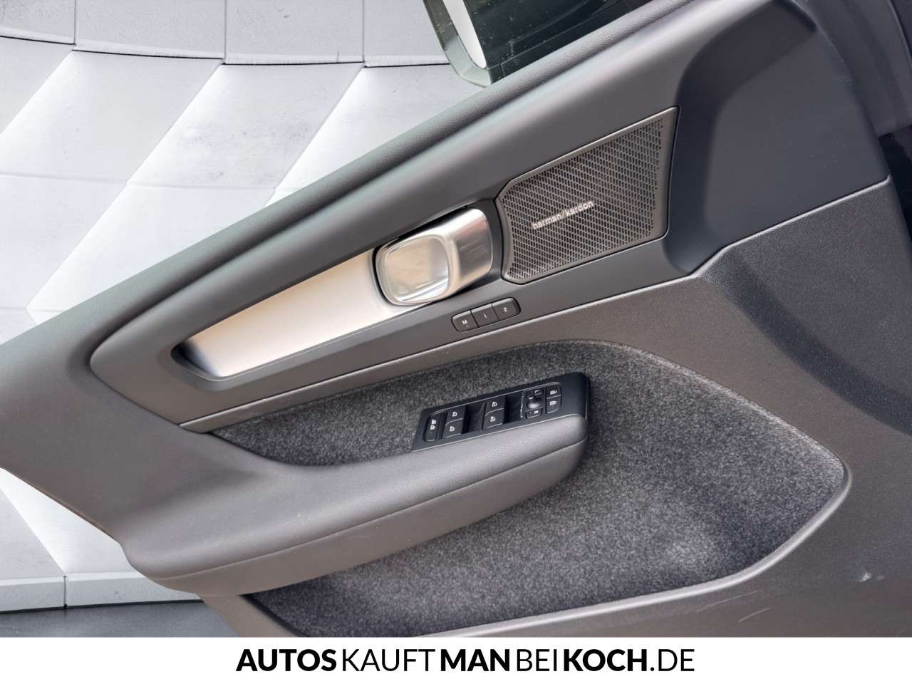 Fahrzeugbild eines Volvo XC40