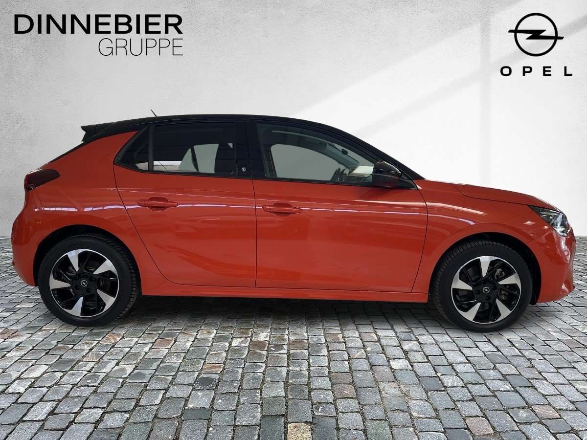 Fahrzeugbild eines Opel Corsa