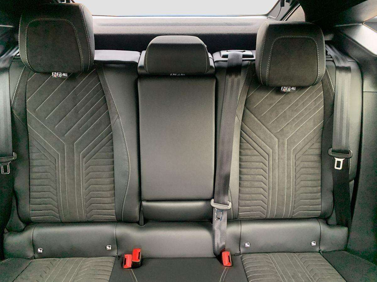 Fahrzeugbild eines Peugeot 3008