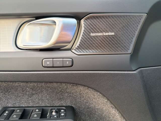 Fahrzeugbild eines Volvo XC40