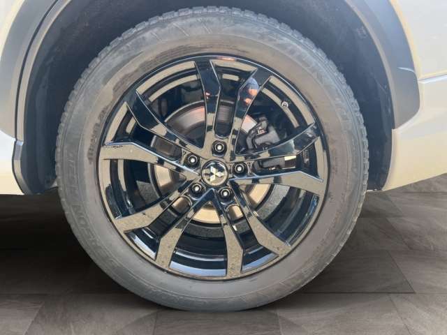 Fahrzeugbild eines Mitsubishi Eclipse Cross
