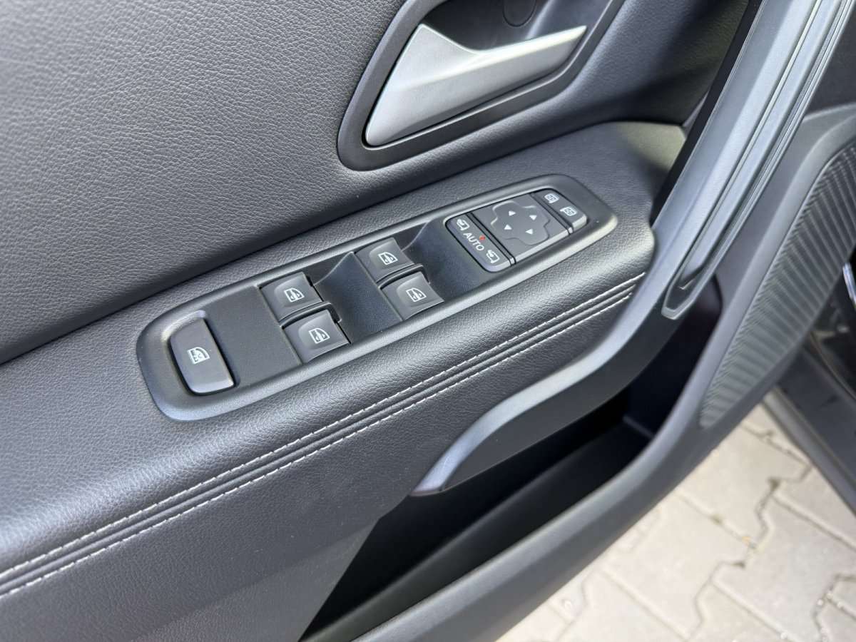 Fahrzeugbild eines Dacia Duster
