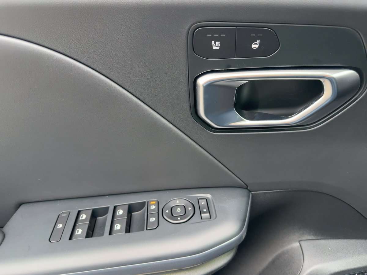 Fahrzeugbild eines Kia K4