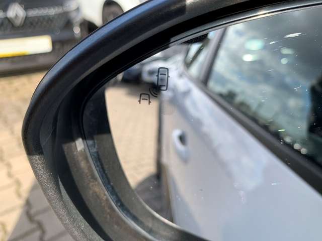 Fahrzeugbild eines Dacia Sandero