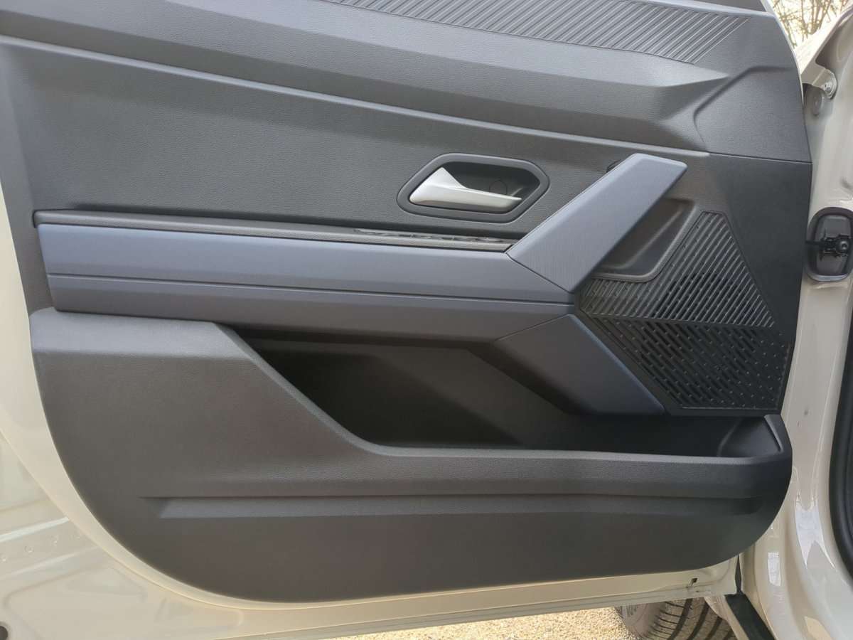 Fahrzeugbild eines Dacia Duster