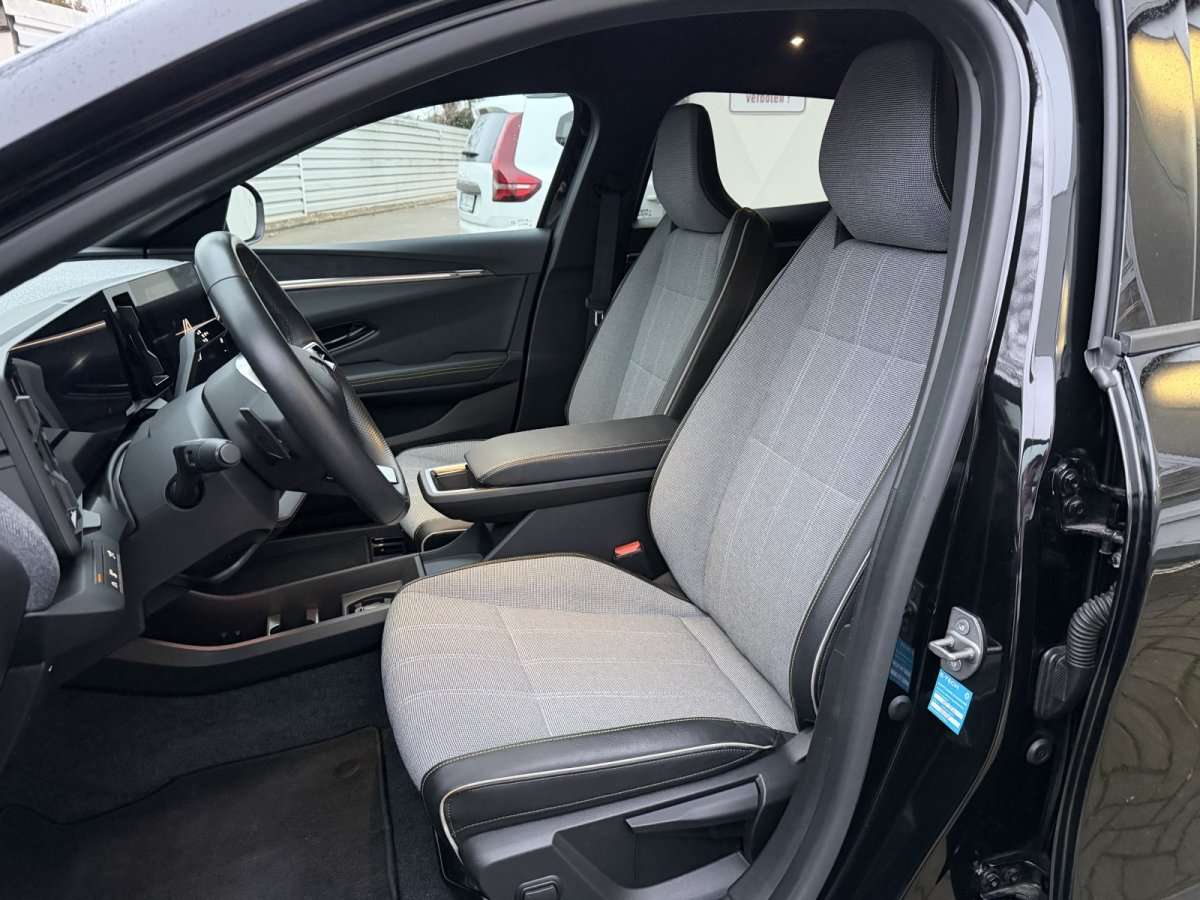 Fahrzeugbild eines Renault Megane E-TECH