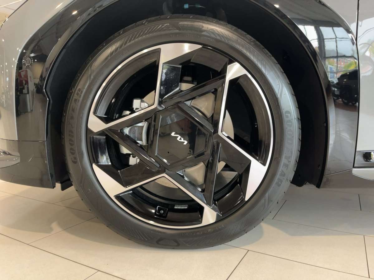 Fahrzeugbild eines Kia EV4