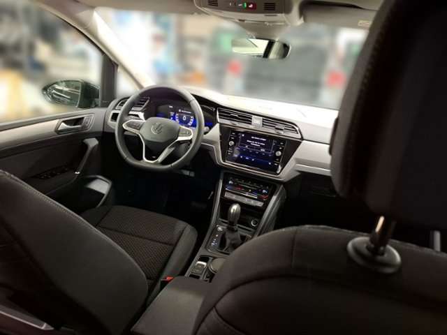 Fahrzeugbild eines Volkswagen Touran
