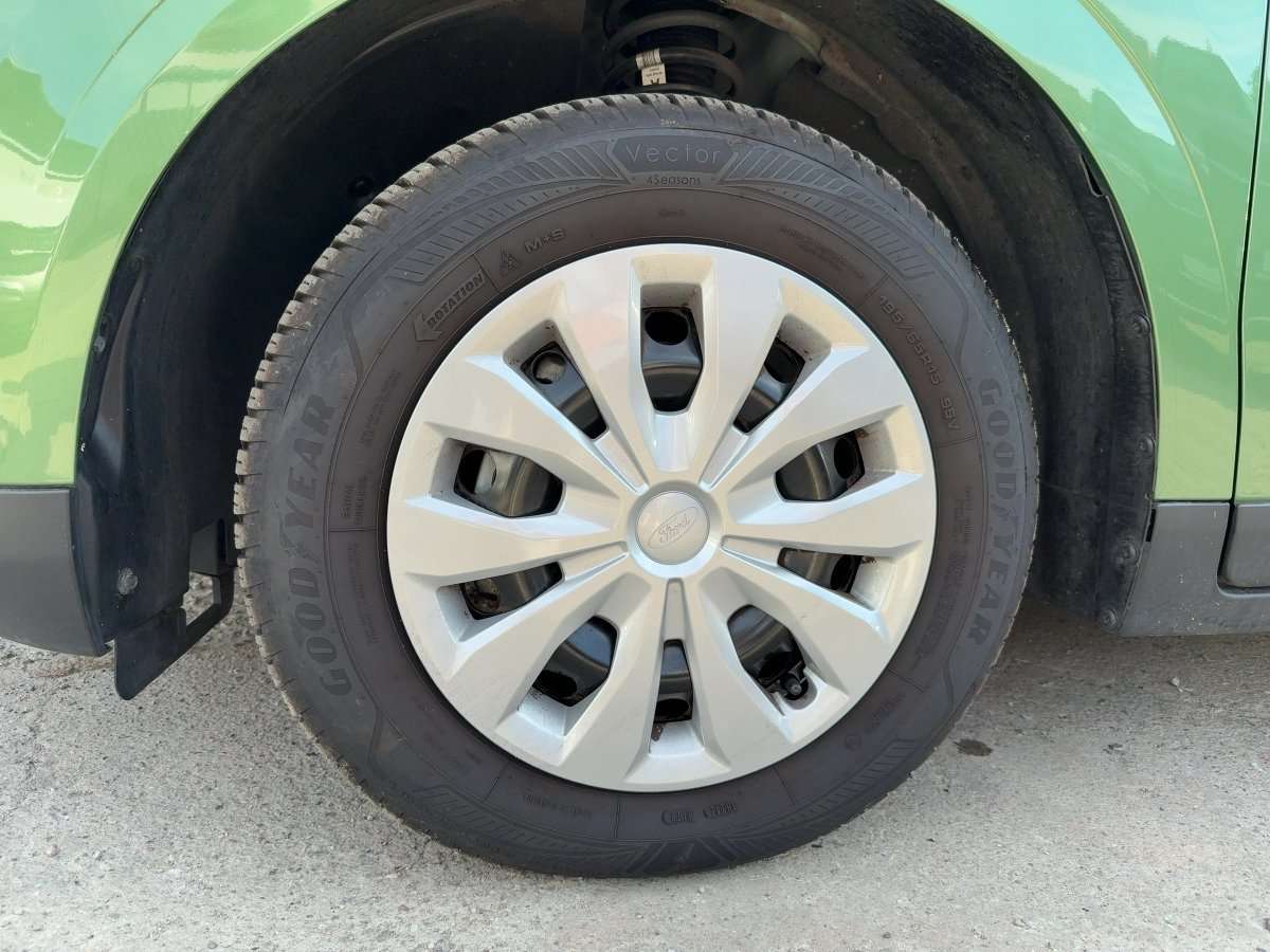 Fahrzeugbild eines Ford Tourneo Courier