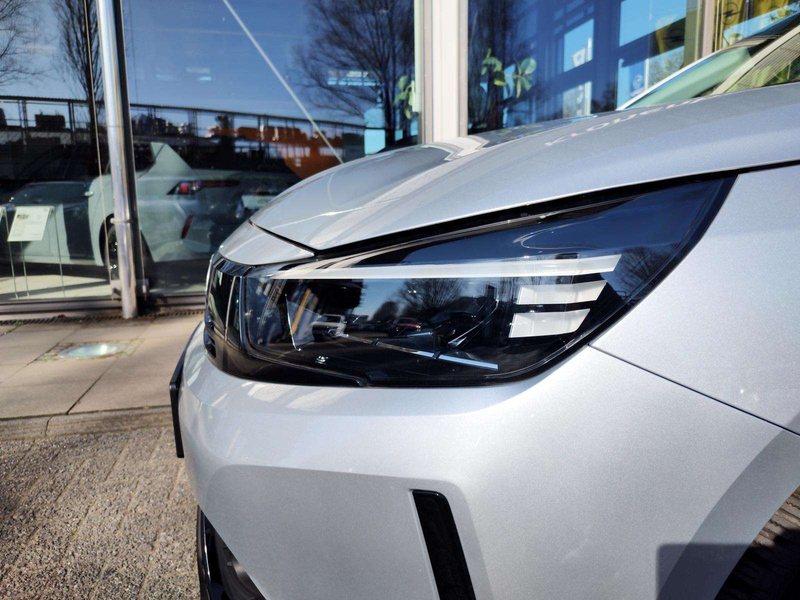 Fahrzeugbild eines Opel Corsa