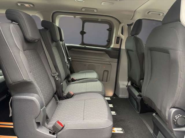 Fahrzeugbild eines Ford Tourneo Custom