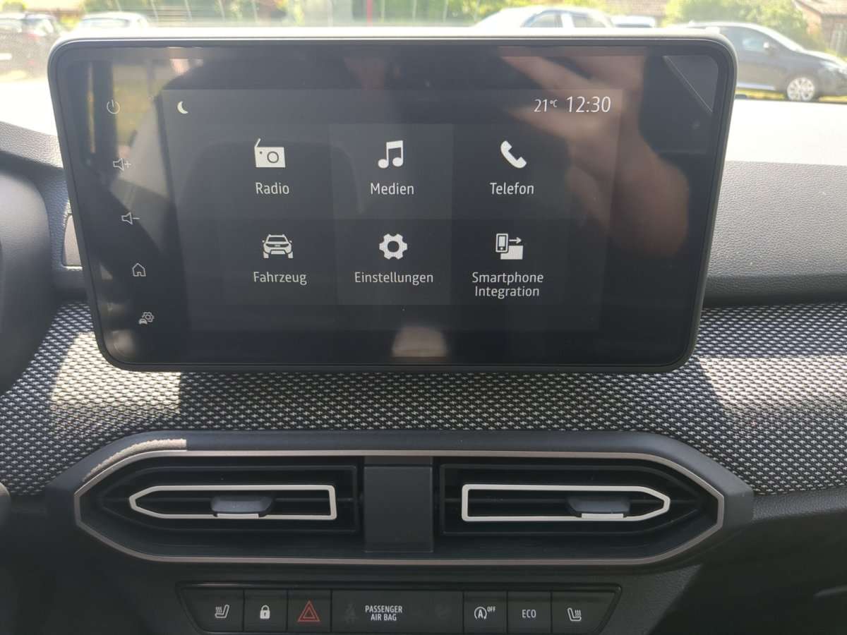 Fahrzeugbild eines Dacia Sandero