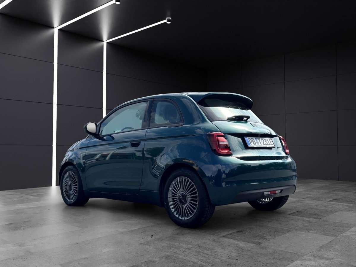 Fahrzeugbild eines Fiat 500