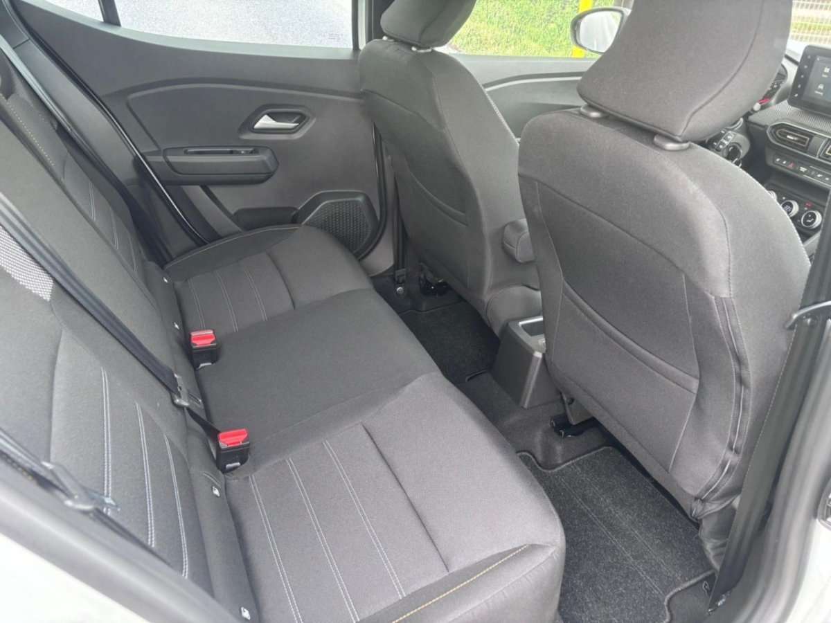 Fahrzeugbild eines Dacia Sandero