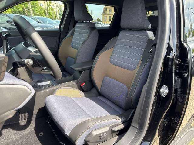 Fahrzeugbild eines Renault 5 E-TECH