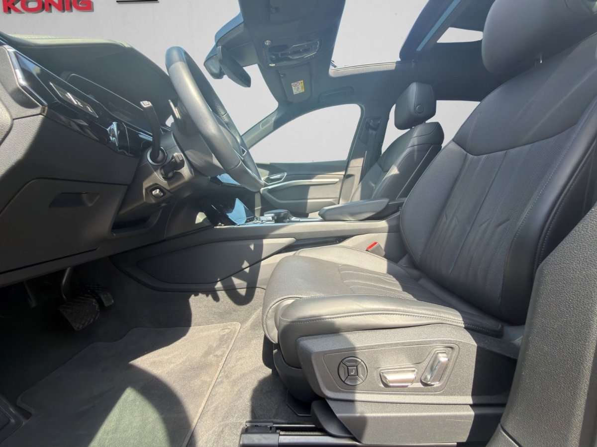 Fahrzeugbild eines Audi e-tron