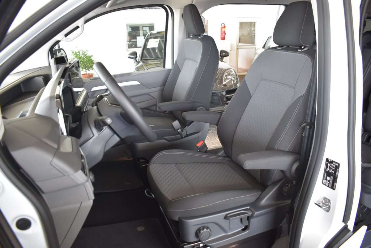 Fahrzeugbild eines Volkswagen Caravelle