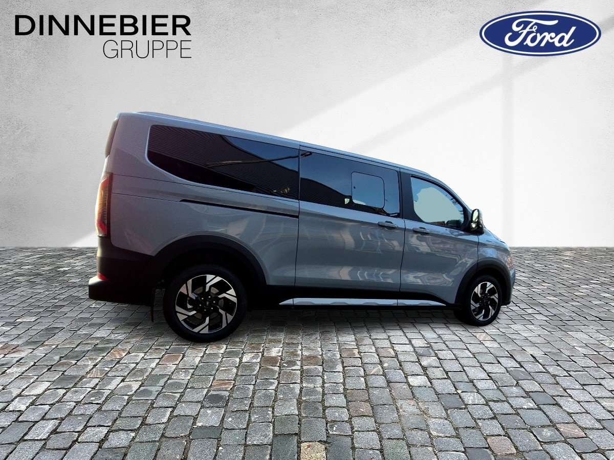 Fahrzeugbild eines Ford Tourneo Custom