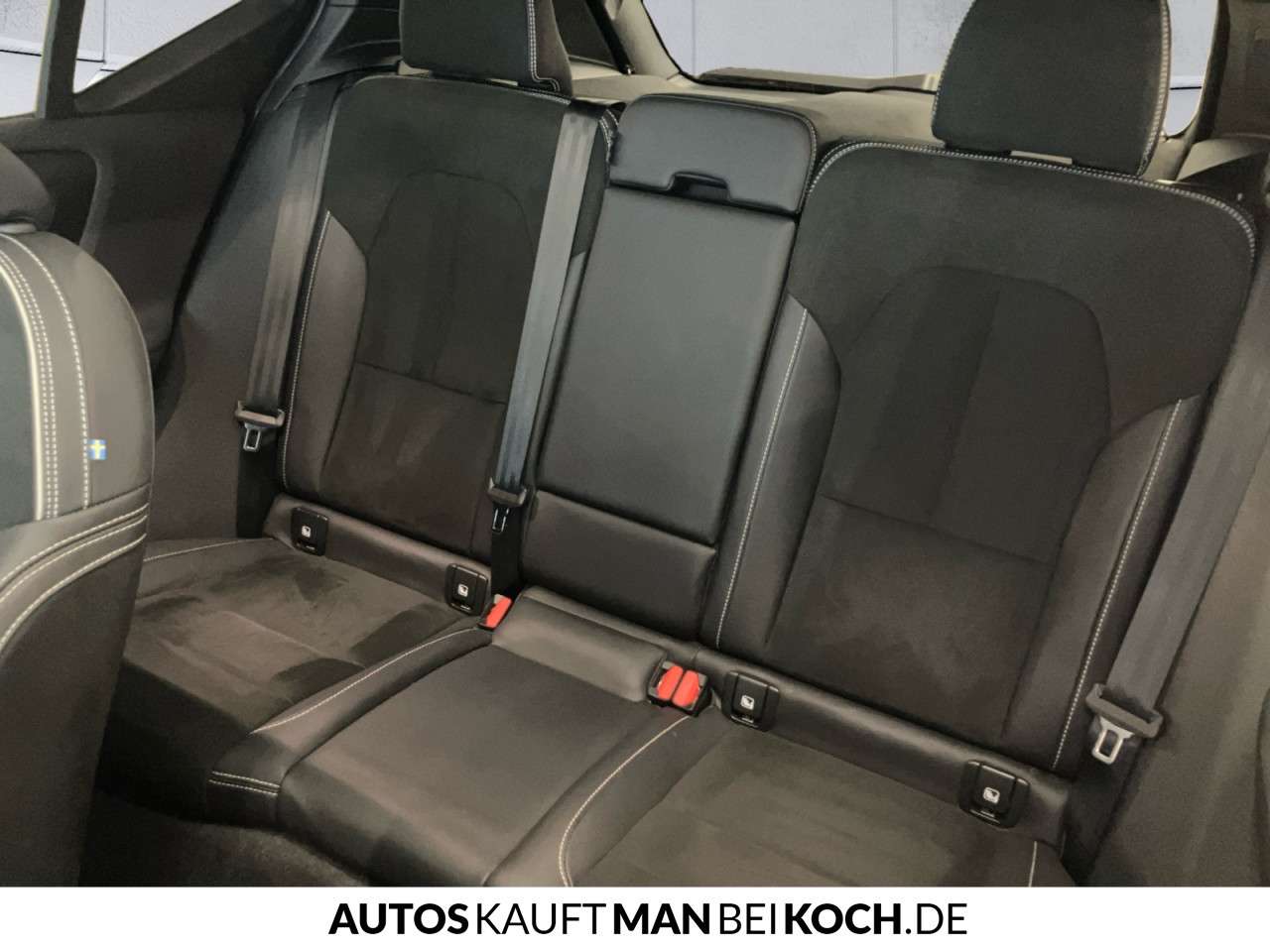 Fahrzeugbild eines Volvo XC40