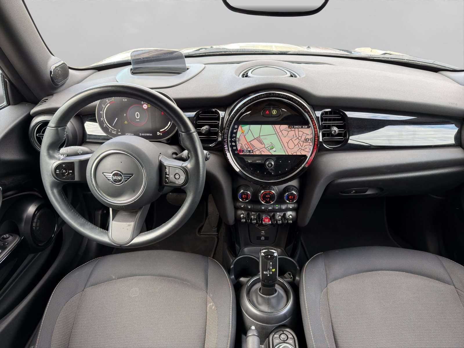 Fahrzeugbild eines MINI COOPER
