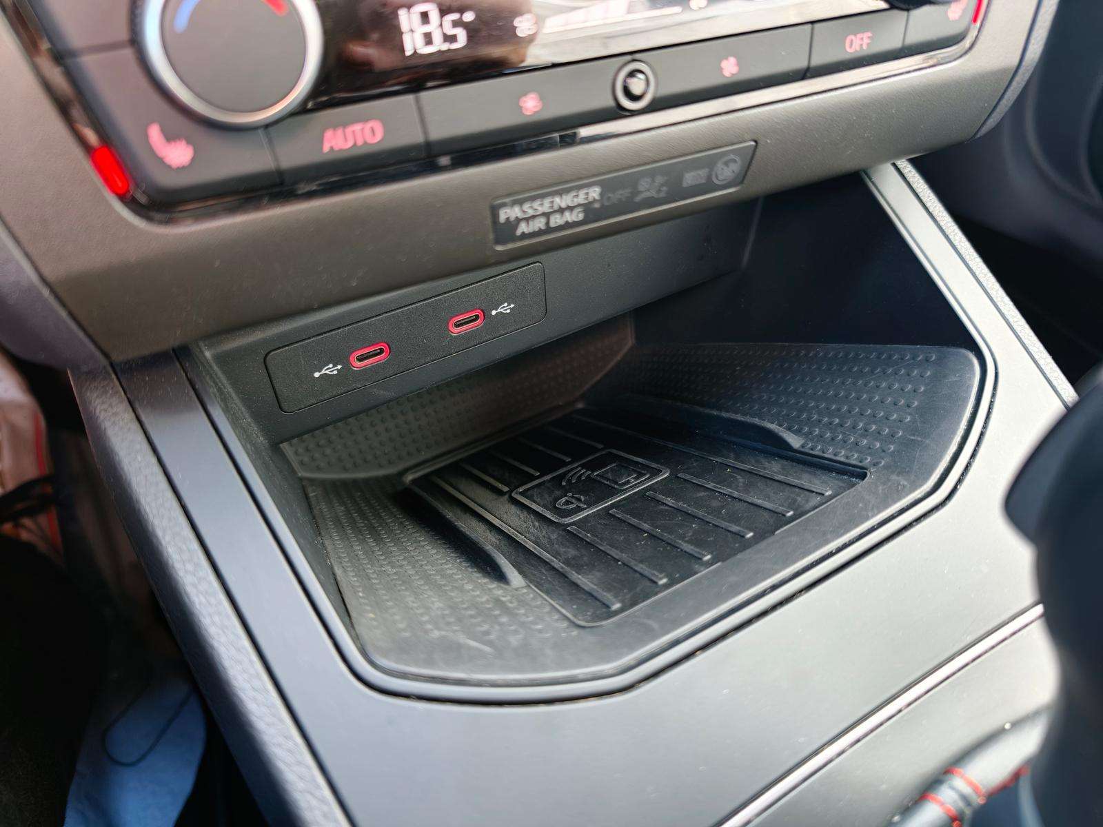 Fahrzeugbild eines SEAT Ibiza