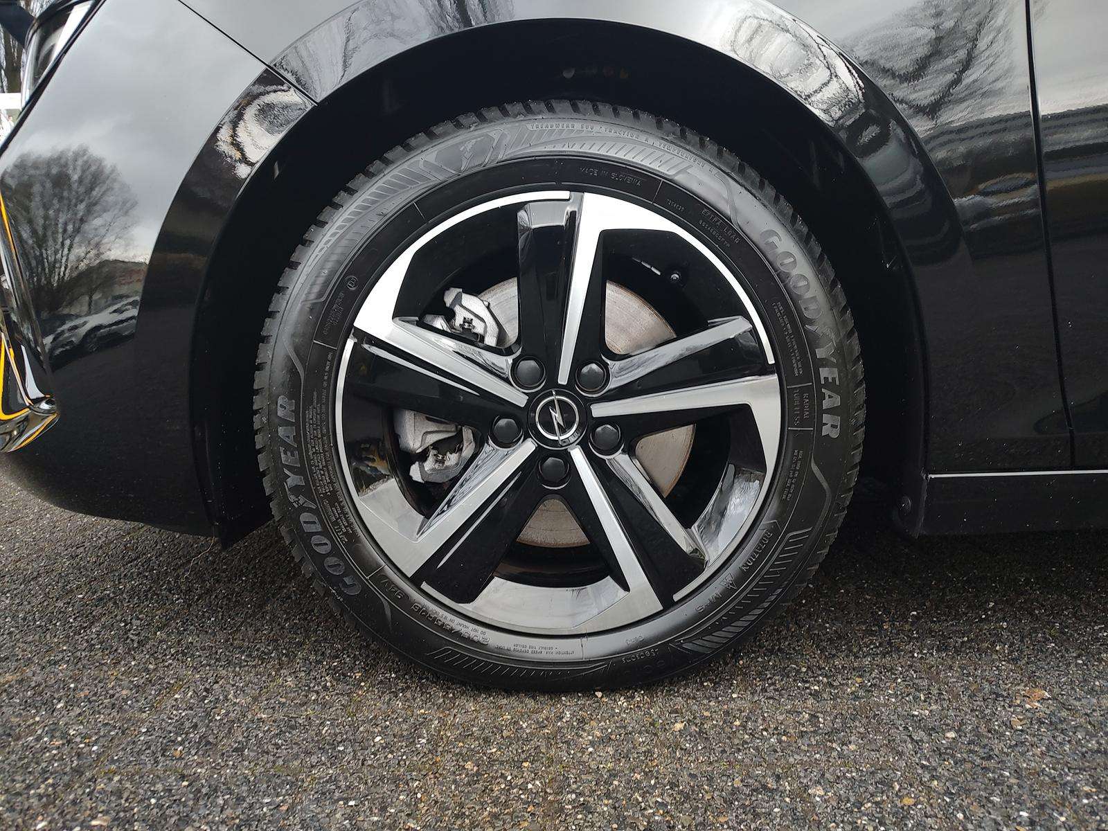 Fahrzeugbild eines Opel Astra
