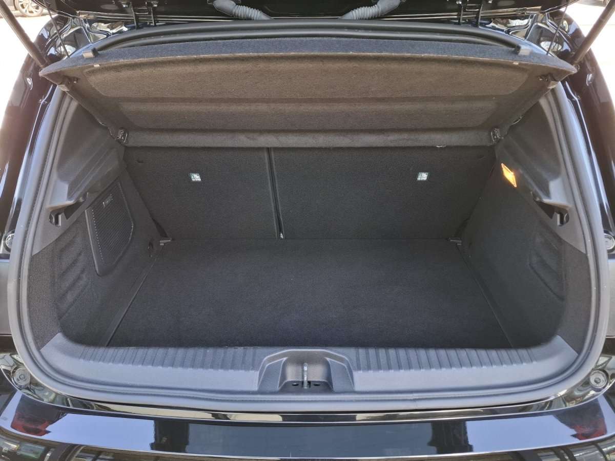 Fahrzeugbild eines Renault Clio
