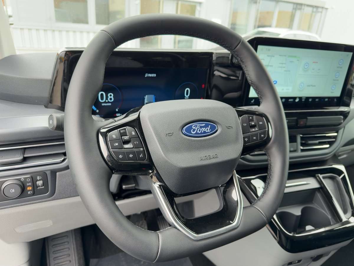 Fahrzeugbild eines Ford Tourneo Custom