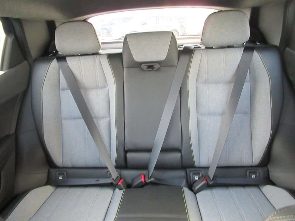 Fahrzeugbild eines Renault Scenic E-TECH