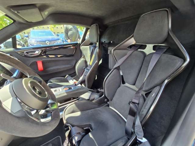 Fahrzeugbild eines Alpine A110