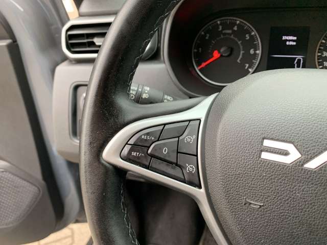 Fahrzeugbild eines Dacia Duster