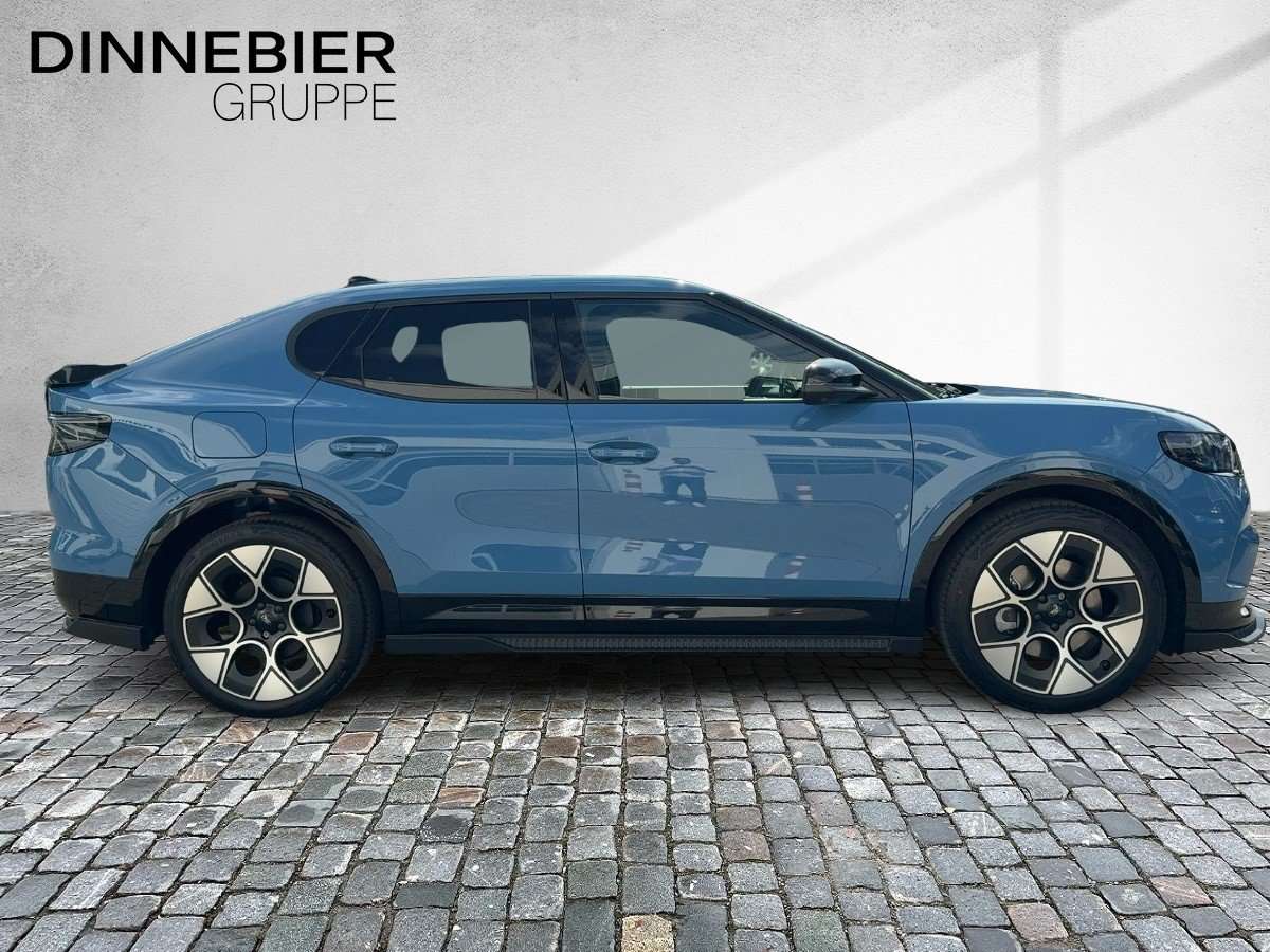 Fahrzeugbild eines Ford Capri