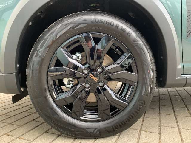 Fahrzeugbild eines Dacia Jogger