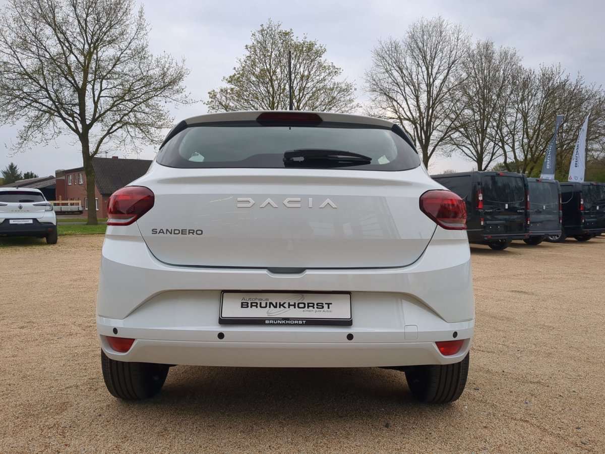 Fahrzeugbild eines Dacia Sandero