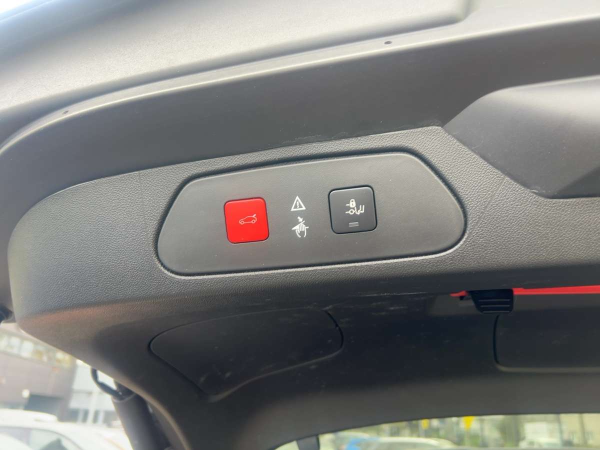 Fahrzeugbild eines Opel Grandland X