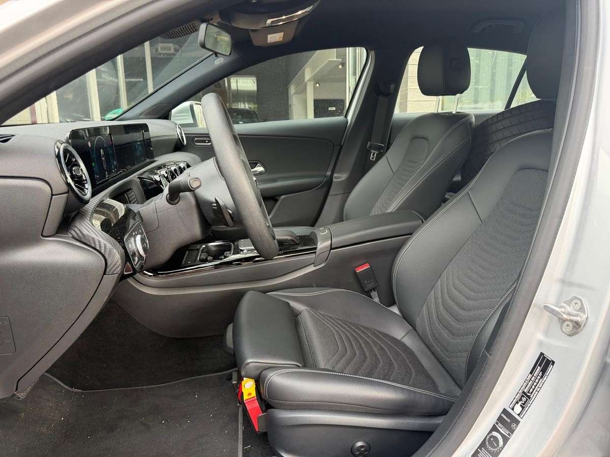 Fahrzeugbild eines Mercedes-Benz A-Klasse