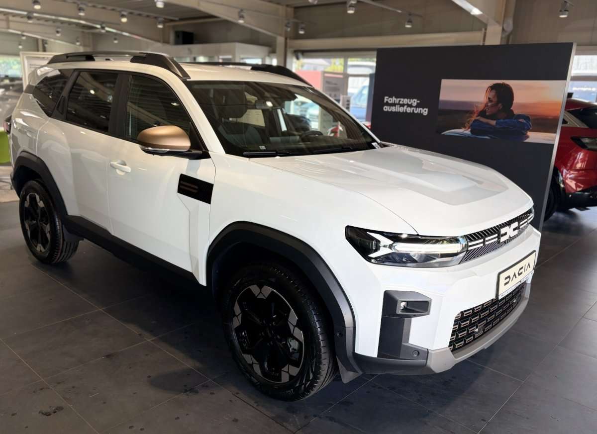 Fahrzeugbild eines Dacia Bigster