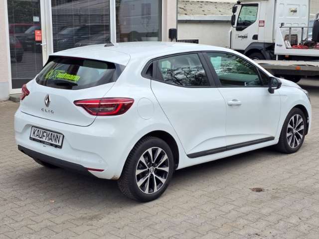 Fahrzeugbild eines Renault Clio