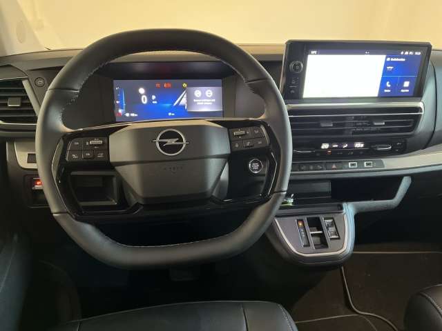 Fahrzeugbild eines Opel Zafira Life