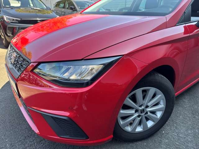 Fahrzeugbild eines SEAT Ibiza