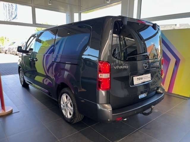 Fahrzeugbild eines Opel Vivaro