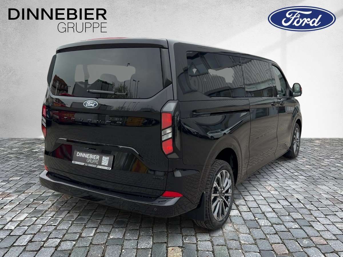 Fahrzeugbild eines Ford Tourneo Custom