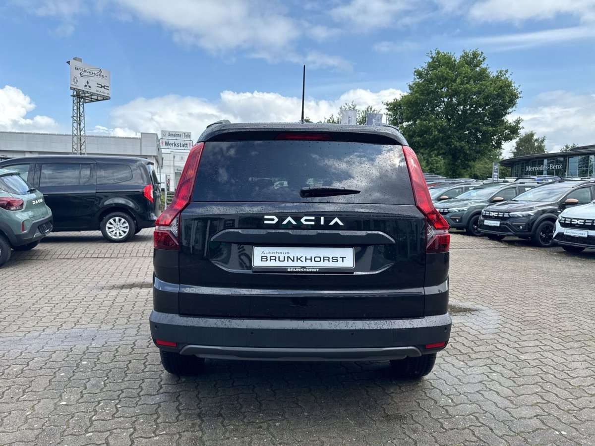 Fahrzeugbild eines Dacia Jogger