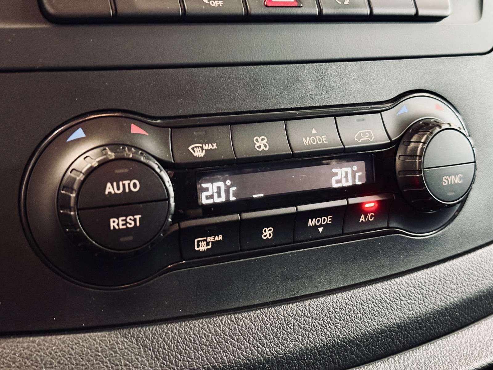 Fahrzeugbild eines Mercedes-Benz Vito