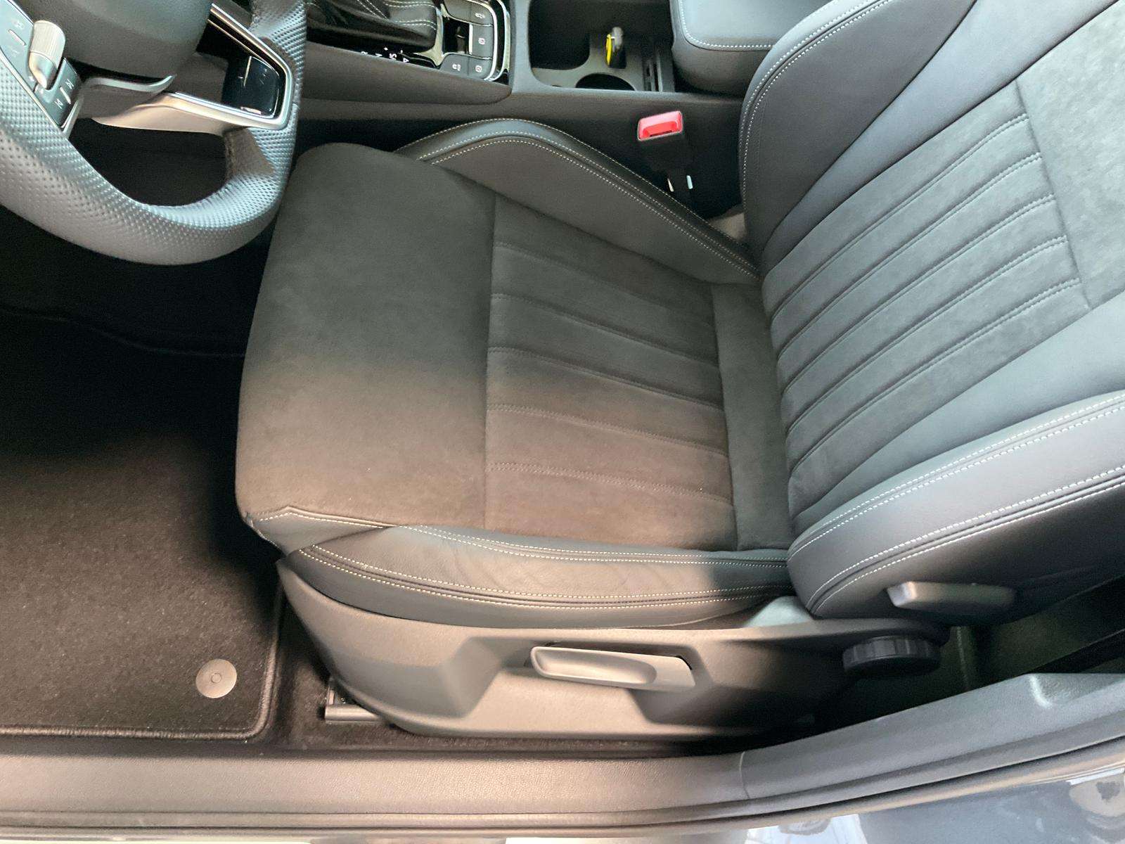 Fahrzeugbild eines Skoda Karoq