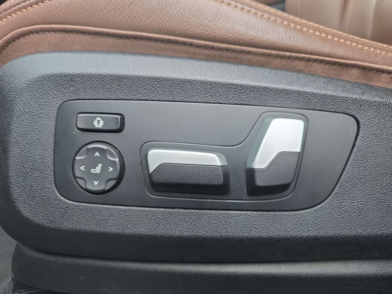 Fahrzeugbild eines BMW X5