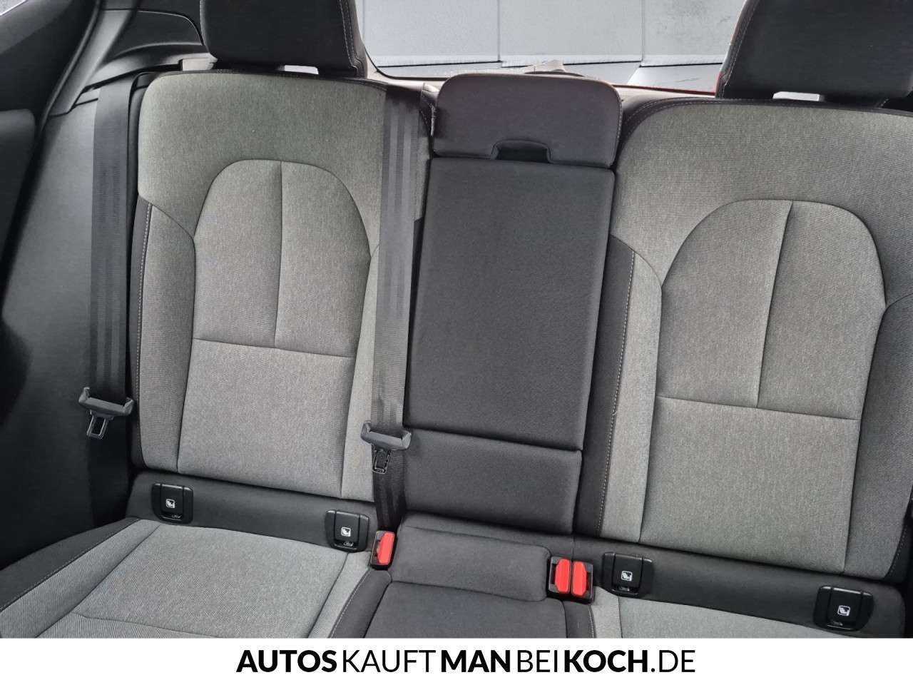 Fahrzeugbild eines Volvo XC40
