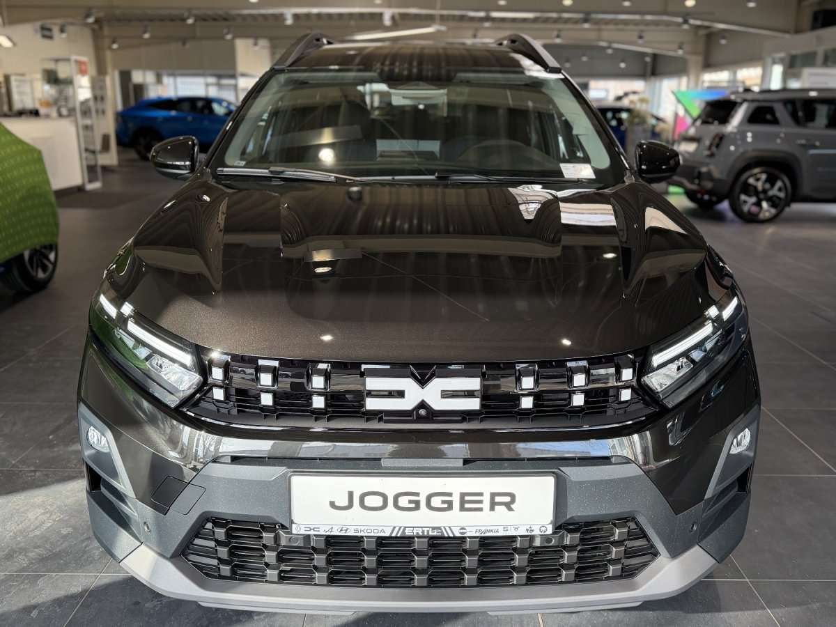 Fahrzeugbild eines Dacia Jogger