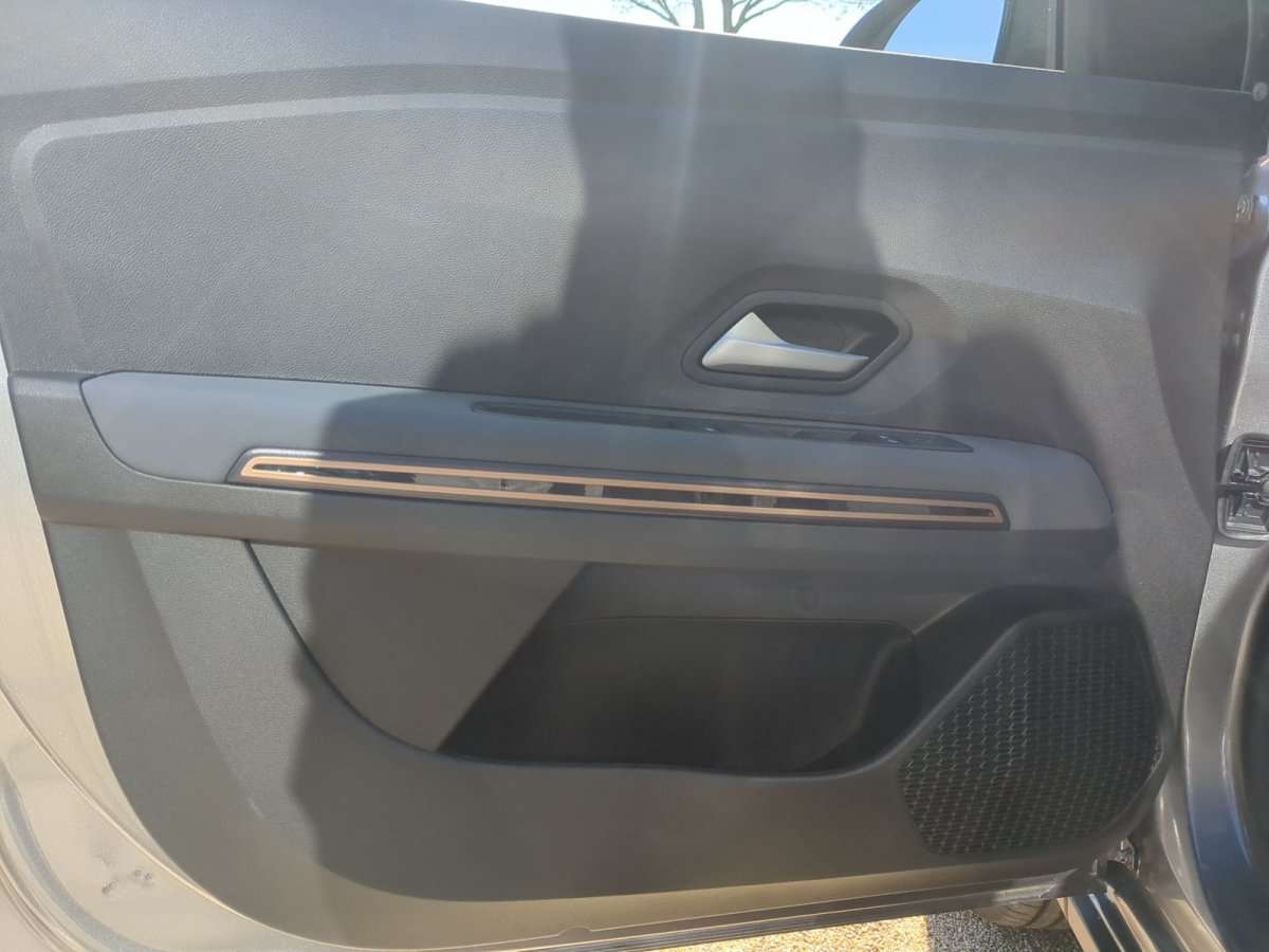 Fahrzeugbild eines Dacia Jogger