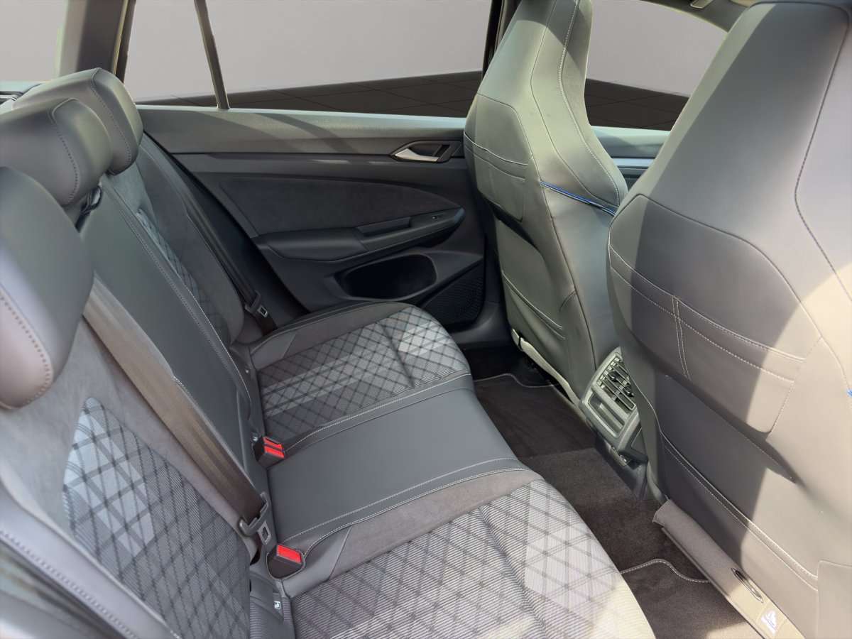 Fahrzeugbild eines Volkswagen Golf